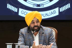 ਆਮ ਆਦਮੀ ਦੀ ਭਲਾਈ ਲਈ ਹਰ ਸੰਭਵ ਕੋਸ਼ਿਸ਼ ਕਰੋ: ਮੁੱਖ ਮੰਤਰੀ ਭਗਵੰਤ ਸਿੰਘ ਮਾਨ ਵੱਲੋਂ ਆਲ ਇੰਡੀਆ ਤੇ ਕੇਂਦਰੀ ਸੇਵਾਵਾਂ ਦੇ ਅਧਿਕਾਰੀਆਂ ਨੂੰ ਅਪੀਲ