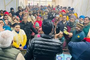 ਵਿਧਾਇਕ ਸ਼ੈਰੀ ਕਲਸੀ ਦੀ ਰਹਿਨੁਮਾਈ ਹੇਠ 269 ਲਾਭਪਾਤਰੀਆਂ ਨੂੰ ਕਰੀਬ 7 ਕਰੋੜ ਰੁਪਏ ਦੀ ਰਾਸ਼ੀ ਦੇ ਸਰਟੀਫਿਕੇਟ ਪੱਕੇ ਮਕਾਨ ਬਣਾਉਣ ਲਈ ਵੰਡੇ