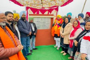 ਕੈਬਿਨਟ ਮੰਤਰੀ ਹਰਭਜਨ ਸਿੰਘ ਈਟੀਓ ਵੱਲੋਂ ਧਰਦਿਉ ਵਿੱਚ 37 ਲੱਖ ਰੁਪਏ ਦੀ ਲਾਗਤ ਨਾਲ ਬਣਨ ਵਾਲੇ ਖੇਡ ਮੈਦਾਨ ਦਾ ਨੀਂਹ ਪੱਥਰ