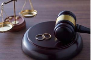 ਸੈਸ਼ਨ ਕੋਰਟ ਮੋਹਾਲੀ ਵੱਲੋਂ ਭ੍ਰਿਸ਼ਟਾਚਾਰ ਮਾਮਲੇ ’ਚ ਦੋ ਇੰਪਰੂਵਮੈਂਟ ਟਰੱਸਟ ਕਰਮਚਾਰੀਆਂ ਨੂੰ ਚਾਰ ਸਾਲ ਦੀ ਕੈਦ ਅਤੇ 20000 ਰੁਪਏ ਦਾ ਜੁਰਮਾਨਾ