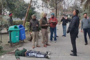 ਲੁਧਿਆਣਾ 'ਚ ਦਿਨ-ਦਿਹਾੜੇ ਨੌਜਵਾਨ ਦਾ ਕਤਲ, ਨਾਲ ਮੌਜੂਦ ਔਰਤਾਂ 'ਤੇ ਸ਼ੱਕ ਦੀ ਸੂਈ; ਪੁਲਿਸ ਜਾਂਚ ਸ਼ੁਰੂ