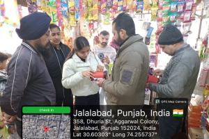 ਪੰਜਾਬ ਪ੍ਰਦੂਸ਼ਨ ਕੰਟਰੋਲ ਬੋਰਡ ਅਤੇ ਨਗਰ ਕੌਂਸਲ ਜਲਾਲਾਬਾਦ ਦੀ ਸਾਂਝੀ ਟੀਮ ਵੱਲੋਂ ਜਲਾਲਾਬਾਦ ਸ਼ਹਿਰ ਦੇ ਬਜਾਰਾਂ ਦੀ ਕੀਤੀ ਚੈਕਿੰਗ