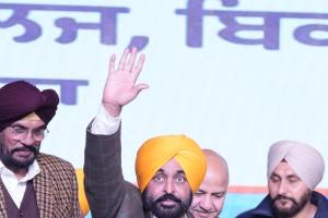 ਕਾਂਗਰਸ, ਅਕਾਲੀ ਦਲ ਅਤੇ ਭਾਜਪਾ ਨੇ ਪੰਜਾਬ ਦੀ ਅੰਨ੍ਹੀ ਲੁੱਟ ਕੀਤੀ-ਮੁੱਖ ਮੰਤਰੀ ਭਗਵੰਤ ਸਿੰਘ ਮਾਨ