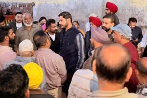 ਵਿਧਾਇਕ ਸ਼ੈਰੀ ਕਲਸੀ ਨੇ ਵਾਰਡ ਨੰਬਰ 45 ਵਿਖੇ ਵਿਕਾਸ ਕਾਰਜਾਂ ਦਾ ਰੱਖਿਆ ਨੀਂਹ ਪੱਥਰ