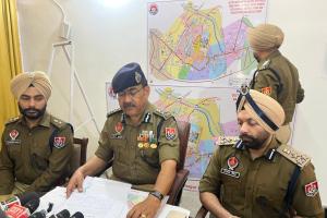 ਹੋਲਾ ਮੁਹੱਲਾ: ਸ਼੍ਰੀ ਅਨੰਦਪੁਰ ਸਾਹਿਬ ਵਿਖੇ ਸੰਗਤਾਂ ਦੀ ਸੁਰੱਖਿਆ  ਲਈ 5000 ਪੁਲਿਸ ਮੁਲਾਜ਼ਮ ਤਾਇਨਤਾ, 21 ਪਾਰਕਿੰਗਾਂ ਤੇ ਸ਼ਟਲ ਸੇਵਾਵਾਂ ਦੀ ਵੀ ਦਿੱਤੀ ਜਾਵੇਗੀ ਸਹੂਲਤ