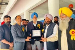 ਖੇਤੀਬਾੜੀ ਮੰਤਰੀ ਗੁਰਮੀਤ ਸਿੰਘ ਖੁੱਡੀਆਂ ਨੇ 12 ਸਾਲਾਂ ਬਾਅਦ ਬੈਲ ਗੱਡੀਆਂ ਦੀਆਂ ਦੌੜਾਂ ਦੀ ਸ਼ੁਰੂਆਤ ਨਾਲ ਕਿਲਾ ਰਾਏਪੁਰ ਪੇਂਡੂ ਓਲੰਪਿਕ-2026 ਕੀਤਾ ਉਦਘਾਟਨ