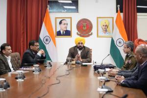 ਮੁੱਖ ਮੰਤਰੀ ਭਗਵੰਤ ਸਿੰਘ ਮਾਨ ਦਾ ਸਪੱਸ਼ਟ ਸੁਨੇਹਾ:ਪੰਜਾਬ ਵਿੱਚ ਅਮਨ ਕਾਨੂੰਨ ਦੀ ਰਾਖੀ ਲਈ ਸਖ਼ਤ ਵਿਵਸਥਾ ਜਾਰੀ ਰੱਖੀ ਜਾਵੇ