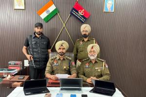 ਮਾਲੇਰਕੋਟਲਾ ਪੁਲਿਸ ਵੱਲੋਂ 8 ਮੋਬਾਇਲ ਤੇ 3 ਲੈਪਟਾਪ ਚੋਰੀ ਮਾਮਲੇ ਵਿੱਚ ਦੋ ਦੋਸ਼ੀ ਗ੍ਰਿਫਤਾਰ