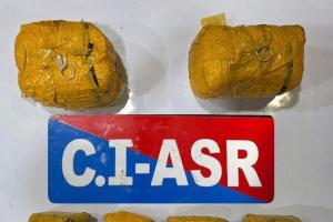 ਨਸ਼ਾ ਤਸਕਰੀ ਨਾਲ ਸਬੰਧਤ ਨੈੱਟਵਰਕ ਦੇ ਤਿੰਨ ਕਾਰਕੁੰਨ 6 ਕਿਲੋ ਹੈਰੋਇਨ ਅਤੇ 6 ਕਿਲੋ ਆਈਸੀਈ  ਸਮੇਤ ਅੰਮ੍ਰਿਤਸਰ ਤੋਂ ਕਾਬੂ