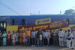 ਮੁੱਖ ਮੰਤਰੀ ਤੀਰਥ ਯਾਤਰਾ: ਬਰਨਾਲਾ ਜ਼ਿਲ੍ਹੇ ਤੋਂ ਸ਼ਰਧਾਲੂਆਂ ਦੇ ਜਥੇ ਪਵਿੱਤਰ ਨਗਰੀ ਅੰਮ੍ਰਿਤਸਰ ਲਈ ਰਵਾਨਾ