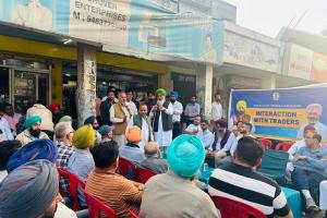 ਫਰੀਦਕੋਟ ਦੇ ਵਪਾਰੀਆਂ ਦੀਆਂ ਸਮੱਸਿਆਵਾਂ ਦੇ ਹੱਲ ਲਈ ਵਿਸ਼ੇਸ਼ ਮੀਟਿੰਗ ਆਯੋਜਿਤ