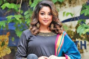 ਗਲੈਮਰ ਦੇ ਪਿੱਛੇ ਦਾ ਕੌੜਾ ਸੱਚ: ਤਨੁਸ਼੍ਰੀ ਦੱਤਾ ਨੇ ਫ਼ਿਲਮ ਇੰਡਸਟਰੀ ਵਿੱਚ ਹੁੰਦੇ ਸ਼ੋਸ਼ਣ ਅਤੇ 'ਪ੍ਰੌਸਟੀਟਿਊਸ਼ਨ' ਦੇ ਜਾਲ ਦਾ ਕੀਤਾ ਪਰਦਾਫਾਸ਼