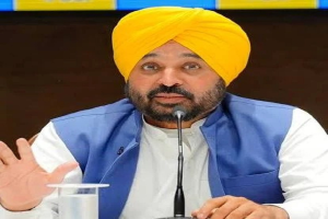 ਅਰਬ ਦੇਸ਼ਾਂ 'ਚ ਫਸੇ ਪੰਜਾਬੀਆਂ ਲਈ ਮਦਦ: ਸਰਕਾਰ ਨੇ ਜਾਰੀ ਕੀਤਾ ਹੈਲਪਲਾਈਨ ਨੰਬਰ