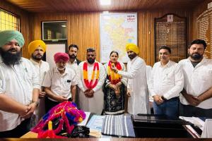 ਵਨਦੀਪ ਕੌਰ ਪੰਚਾਇਤ ਸੰਮਤੀ ਸ਼ਹਿਣਾ ਦੇ ਚੇਅਰਪਰਸਨ ਅਤੇ ਬਾਦਲ ਸਿੰਘ ਦਰਾਕਾ ਵਾਈਸ ਚੇਅਰਮੈਨ ਬਣੇ