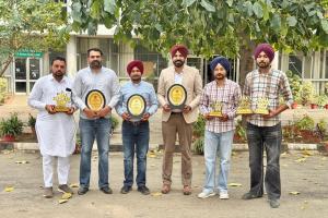 ਪੀ.ਏ.ਯੂ. ਦੇ ਕਿਸਾਨ ਮੇਲੇ ਵਿੱਚ ਕ੍ਰਿਸ਼ੀ ਵਿਗਿਆਨ ਕੇਂਦਰ ਦੀ ਟੀਮ ਦਾ ਸ਼ਾਨਦਾਰ ਪ੍ਰਦਰਸ਼ਨ