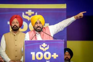 ਅਸੀਂ 13 ਅਪ੍ਰੈਲ ਨੂੰ 'ਬੇਅਦਬੀ' ਕਾਨੂੰਨ ਵਿੱਚ ਸੋਧ ਕਰਾਂਗੇ; ਸ੍ਰੀ ਗੁਰੂ ਗ੍ਰੰਥ ਸਾਹਿਬ ਦੀ ਬੇਅਦਬੀ ਕਰਨ ਵਾਲੇ ਕਿਸੇ ਵੀ ਸ਼ਖ਼ਸ ਨੂੰ 10 ਸਾਲ ਤੋਂ ਲੈ ਕੇ ਉਮਰ ਕੈਦ ਤੱਕ ਦੀ ਸਜ਼ਾ ਹੋਵੇਗੀ: ਭਗਵੰਤ ਸਿੰਘ ਮਾਨ