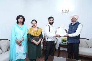 ਭਗਵੰਤ ਮਾਨ ਸਰਕਾਰ ਮੁਲਾਜ਼ਮਾਂ ਦੀਆਂ ਜਾਇਜ਼ ਮੰਗਾਂ ਨੂੰ ਬਿਨਾਂ ਕਿਸੇ ਦੇਰੀ ਦੇ ਹੱਲ ਕਰਨ ਲਈ ਵਚਨਬੱਧ: ਹਰਪਾਲ ਸਿੰਘ ਚੀਮਾ