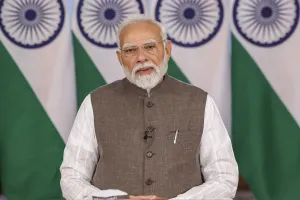 ਬੰਗਾਲ 'ਚ ਮੋਦੀ ਦਾ ਤਿੱਖਾ ਹਮਲਾ: 'TMC ਦਾ ਦੀਵਾ ਬੁੱਝਣ ਵਾਲਾ ਹੈ, ਫੜਫੜਾਹਟ ਤਾਂ ਆਖਰੀ ਹੁੰਦੀ ਹੈ'