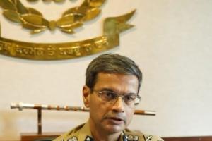 ’ਗੈਂਗਸਟਰਾਂ ‘ਤੇ ਵਾਰ’ ਨਾਲ ਕਈ ਗੈਂਗਸਟਰ ਨੈੱਟਵਰਕਾਂ ਨੂੰ ਖਤਮ ਕੀਤਾ ਗਿਆ; 3 ਮਹੀਨਿਆਂ ਵਿੱਚ 49,298 ਅਪਰਾਧੀ ਪੁਲਿਸ ਦੇ ਸ਼ਿਕੰਜੇ ‘ਚ