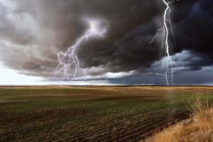 ਅਗਲੇ 24 ਘੰਟੇ ਅਹਿਮ: ਪੰਜਾਬ ਦੇ ਇਨ੍ਹਾਂ ਜ਼ਿਲ੍ਹਿਆਂ 'ਚ ਤੇਜ਼ ਤੂਫਾਨ ਅਤੇ ਭਾਰੀ ਮੀਂਹ ਦਾ ਹਾਈ ਅਲਰਟ ਜਾਰੀ