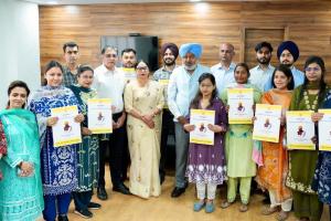 ਭਗਵੰਤ ਸਿੰਘ ਮਾਨ ਸਰਕਾਰ ਦੀ ‘ਰੋਜ਼ਗਾਰ ਕ੍ਰਾਂਤੀ’: ਵਿੱਤ ਮੰਤਰੀ ਹਰਪਾਲ ਸਿੰਘ ਚੀਮਾ ਨੇ 11 ਜੂਨੀਅਰ ਆਡੀਟਰਾਂ ਨੂੰ ਸੌਂਪੇ ਨਿਯੁਕਤੀ ਪੱਤਰ