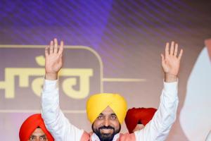 ਭਗਵੰਤ ਮਾਨ ਸਰਕਾਰ ਨੇ ਦੁੱਧ ਖਰੀਦ ਦਰਾਂ ਵਧਾਈਆਂ, ਡੇਅਰੀ ਕਿਸਾਨਾਂ ਲਈ ਬਿਹਤਰ ਆਮਦਨ ਯਕੀਨੀ ਬਣਾਈ ਅਤੇ ਪੇਂਡੂ ਆਰਥਿਕਤਾ ਨੂੰ ਮਜ਼ਬੂਤ ​​ਕੀਤਾ