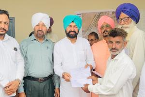 ‘ਮੇਰਾ ਘਰ ਮੇਰੇ ਨਾਮ’ ਸਕੀਮ ਤਹਿਤ 73 ਪਰਿਵਾਰਾਂ ਨੂੰ ਮਿਲੇ ਮਾਲਕਾਨਾ ਹੱਕ