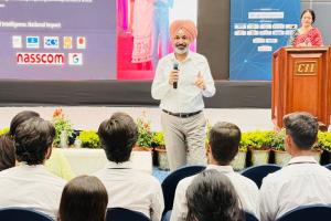 ਪੰਜਾਬ ਸਕੂਲ ਸਿੱਖਿਆ ਬੋਰਡ ਵੱਲੋਂ ਏ.ਆਈ. ਬਾਰੇ ਕਰਵਾਈ ਗਈ ਦੋ-ਰੋਜ਼ਾ ਕਾਨਫਰੰਸ ਵਿੱਚ ਵਿਦਿਆਰਥੀਆਂ ਨੂੰ ਤਕਨਾਲੋਜੀ ਦੇ ਖਪਤਕਾਰਾਂ ਦੀ ਥਾਂ ਸਿਰਜਣਹਾਰ ਵਜੋਂ ਤਿਆਰ ਕਰਨ ‘ਤੇ ਜ਼ੋਰ*