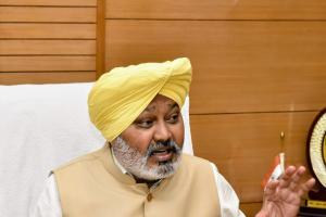 ਭਗਵੰਤ ਮਾਨ ਸਰਕਾਰ ਵੱਲੋਂ ਵਿੱਤੀ ਸਾਲ 2026-27 ਲਈ ਗਰੁੱਪ-ਡੀ ਮੁਲਾਜ਼ਮਾਂ ਨੂੰ ਕਣਕ ਲਈ ਵਿਆਜ ਮੁਕਤ ਕਰਜ਼ਾ ਦੇ ਕੇ ਜ਼ਰੂਰੀ ਲੋੜਾਂ ਲਈ ਸਮੇਂ ਸਿਰ ਸਹਾਇਤਾ ਯਕੀਨੀ ਬਣਾਈ: ਹਰਪਾਲ ਸਿੰਘ ਚੀਮਾ