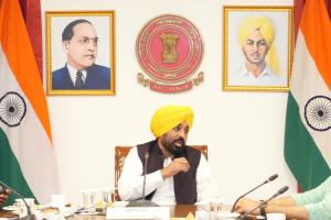 ਭਗਵੰਤ ਮਾਨ ਸਰਕਾਰ ਕਿਰਤੀ ਵਰਗ ਦੇ ਸਨਮਾਨ ਵਿੱਚ ਇਕ ਮਈ ਨੂੰ ਵਿਧਾਨ ਸਭਾ ਦਾ ਵਿਸ਼ੇਸ਼ ਇਜਲਾਸ ਬੁਲਾਏਗੀ: ਮੁੱਖ ਮੰਤਰੀ ਭਗਵੰਤ ਸਿੰਘ ਮਾਨ