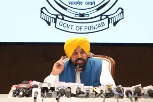 ਆਸਟ੍ਰੇਲੀਆ ਤੋਂ ਡਿਪੋਰਟ ਕੀਤੇ ਜਾ ਰਹੇ ਪੰਜਾਬ ਦੇ 11 ਲੋਕਾਂ ਦੇ ਦਿੱਲੀ ਹਵਾਈ ਅੱਡੇ 'ਤੇ ਪਹੁੰਚਣ ਸਮੇਂ ਪੰਜਾਬ ਸਰਕਾਰ ਦੇ ਅਧਿਕਾਰੀ ਮੌਕੇ 'ਤੇ ਮੌਜੂਦ ਰਹਿਣਗੇ: ਮੁੱਖ ਮੰਤਰੀ ਭਗਵੰਤ ਸਿੰਘ ਮਾਨ