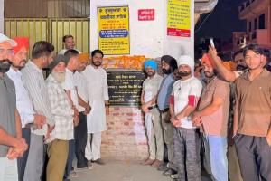 ਵਿਧਾਇਕ ਸ਼ੈਰੀ ਕਲਸੀ ਨੇ ਸੁੰਦਰ ਨਗਰ ਵਿਖੇ ਐਲ.ਈ.ਡੀ ਸਟ੍ਰੀਟ ਲਾਈਟ ਲਾਉਣ ਦਾ ਉਦਘਾਟਨ ਕੀਤਾ