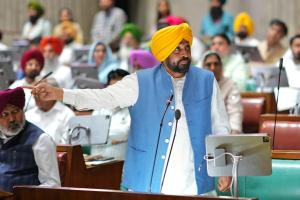 ਮੁੱਖ ਮੰਤਰੀ ਭਗਵੰਤ ਸਿੰਘ ਮਾਨ ਨੇ ਮਜ਼ਦੂਰ ਦਿਵਸ ਮੌਕੇ ਕਿਰਤੀ ਵਰਗ ਨੂੰ ਦਿੱਤਾ ਤੋਹਫਾ, ਘੱਟੋ-ਘੱਟ ਉਜਰਤ ਵਿੱਚ 15 ਫੀਸਦੀ ਵਾਧੇ ਦਾ ਐਲਾਨ