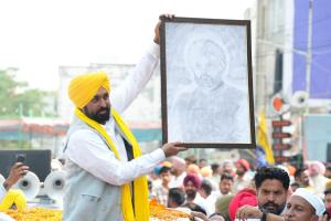 ਪੰਜਾਬ ਦੀ ਜੀਵਨ ਰੇਖਾ ਨੂੰ ਮੁੜ ਸੁਰਜੀਤ ਕੀਤਾ ਜਾ ਰਿਹੈ; 14,000 ਕਿਲੋਮੀਟਰ ਪਾਈਪਲਾਈਨਾਂ ਅਤੇ 21,000 ਕਿਊਸਿਕ ਪਾਣੀ ਨੇ ਟੇਲਾਂ ‘ਤੇ ਵਸਦੇ ਕਿਸਾਨਾਂ ਲਈ ਸਿੰਚਾਈ ਸਹੂਲਤ ਯਕੀਨੀ ਬਣਾਈ: ਮੁੱਖ ਮੰਤਰੀ ਭਗਵੰਤ ਸਿੰਘ ਮਾਨ