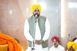 ਮੁੱਖ ਮੰਤਰੀ ਭਗਵੰਤ ਸਿੰਘ ਮਾਨ ਨੇ ਗੁਰਦੁਆਰਾ ਜੋਤੀਸਰ ਸਾਹਿਬ ਵਿਖੇ ਮੱਥਾ ਟੇਕਿਆ, ਬੇਅਦਬੀ ਵਿਰੁੱਧ ਸਖ਼ਤ ਕਾਨੂੰਨ ਬਣਾਉਣ ਦਾ ਬਲ ਬਖਸ਼ਣ ਲਈ ਪ੍ਰਮਾਤਮਾ ਦਾ ਸ਼ੁਕਰਾਨਾ ਕੀਤਾ
