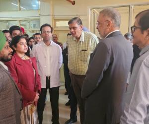 ਸ੍ਰੀ ਗੁਰੂ ਤੇਗ ਬਹਾਦਰ ਜੀ ਦੇ 350 ਸਾਲਾ ਸ਼ਹੀਦੀ ਦਿਹਾੜੇ ਸਮਾਗਮ ਮੌਕੇ ਉੱਚ ਪੱਧਰ ਸਿਹਤ ਸਹੂਲਤਾਂ ਮੁਹੱਈਆ ਕਰਵਾਉਣਾ ਸੂਬਾ ਸਰਕਾਰ ਦੀ ਮੁੱਖ ਤਰਜੀਹ - ਡਾ. ਬਲਬੀਰ ਸਿੰਘ