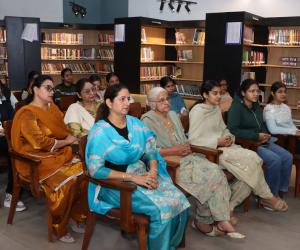 ਭਾਸ਼ਾ ਵਿਭਾਗ ਪੰਜਾਬ ਵੱਲੋਂ ਮਾਨਸਾ ’ਚ ਕਰਵਾਇਆ ਰਾਜ ਪੱਧਰੀ ਕਵੀ ਦਰਬਾਰ