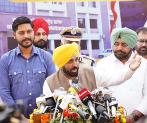 ਮੁੱਖ ਮੰਤਰੀ ਵੱਲੋਂ ਬਟਾਲਾ ਵਿਖੇ ਨਵਾਂ ਬਣਿਆ ਤਹਿਸੀਲ ਕੰਪਲੈਕਸ ਲੋਕਾਂ ਨੂੰ ਸਮਰਪਿਤtle