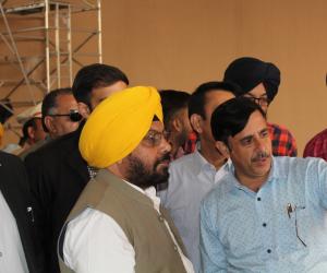 ਸ੍ਰੀ ਅਨੰਦਪੁਰ ਸਾਹਿਬ ਨੂੰ ਜੁੜਦੀਆਂ 317 ਕਿਲੋਮੀਟਰ ਸੜਕਾਂ ਨੂੰ 100 ਕਰੋੜ ਰੁਪਏ ਦੀ ਲਾਗਤ ਨਾਲ ਅਪਗ੍ਰੇਡ ਕੀਤਾ ਜਾ ਰਿਹਾ ਹੈ- ਹਰਭਜਨ ਸਿੰਘ ਈ.ਟੀ.ਓ