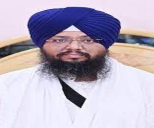  ਗਿਆਨੀ ਅਮਰਜੀਤ ਸਿੰਘ ਬਣੇ ਦਰਬਾਰ ਸਾਹਿਬ ਦੇ ਨਵੇਂ ਹੈੱਡ ਗ੍ਰੰਥੀ , ਜਾਣੋ ਕੀ ਹੈ ਪੂਰਾ ਮਾਮਲਾ 