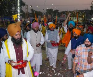 ਵੱਖੋ ਵੱਖ ਸਥਾਨਾਂ ਤੋਂ ਨਗਰ ਕੀਰਤਨ ਸ੍ਰੀ ਅਨੰਦਪੁਰ ਸਾਹਿਬ ਵਿਖੇ ਪੁੱਜੇ, ਪਵਿੱਤਰ ਨਗਰੀ 'ਬੋਲੇ ਸੋ ਨਿਹਾਲ, ਸਤਿ ਸ੍ਰੀ ਅਕਾਲ' ਦੇ ਨਾਅਰਿਆਂ ਨਾਲ ਗੂੰਜ ਉੱਠੀ