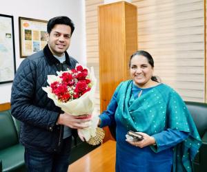 ਗੁਲਜ਼ਾਰਇੰਦਰ ਸਿੰਘ ਚਾਹਲ ਨੇ ਆਰਥਿਕ ਨੀਤੀ ਅਤੇ ਯੋਜਨਾ ਬੋਰਡ ਦੇ ਵਾਈਸ ਚੇਅਰਮੈਨ ਵਜੋਂ ਅਹੁਦਾ ਸੰਭਾਲਿਆ