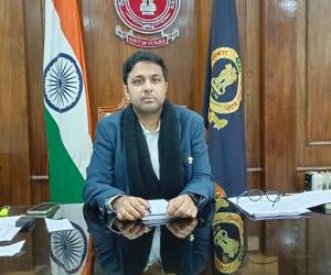 ਜ਼ਿਲ੍ਹਾ ਮੈਜਿਸਟਰੇਟ ਵੱਲੋਂ ਚੋਣਾਂ ਦੌਰਾਨ ਪਿੰਡ ਤੋਂ ਬਾਹਰੋਂ ਆਉਣ ਵਾਲੇ ਵਿਅਕਤੀਆਂ ’ਤੇ ਲਗਾਈ ਪੂਰਨ ਪਾਬੰਦੀ