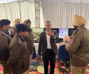 ਸ਼ਹੀਦੀ ਸਭਾ: ਡੀਜੀਪੀ ਗੌਰਵ ਯਾਦਵ ਗੁਰਦੁਆਰਾ ਸ੍ਰੀ ਫ਼ਤਹਿਗੜ੍ਹ ਸਾਹਿਬ ਵਿਖੇ ਹੋਏ ਨਤਮਸਤਕ, ਸੁਰੱਖਿਆ ਪ੍ਰਬੰਧਾਂ ਦਾ ਲਿਆ ਜਾਇਜ਼ਾ