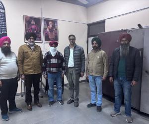 8000 ਰੁਪਏ ਰਿਸ਼ਵਤ ਲੈਂਦਾ ਪਟਵਾਰੀ ਵਿਜੀਲੈਂਸ ਬਿਊਰੋ ਵੱਲੋਂ ਰੰਗੇ ਹੱਥੀਂ ਕਾਬੂ