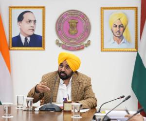 ਮੁੱਖ ਮੰਤਰੀ ਭਗਵੰਤ ਸਿੰਘ ਮਾਨ ਨੇ ਪੰਜਾਬ ਦੇ ਪ੍ਰਮੁੱਖ ਮੈਡੀਕਲ ਕਾਲਜਾਂ ਨੂੰ ਅਪਗ੍ਰੇਡ ਕਰਨ ਲਈ ₹68.98 ਕਰੋੜ ਦੇ ਫੰਡ ਤੁਰੰਤ ਜਾਰੀ ਕਰਨ ਦੇ ਹੁਕਮ ਦਿੱਤੇ