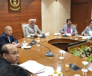 ਵਿੱਤ ਮੰਤਰੀ ਹਰਪਾਲ ਸਿੰਘ ਚੀਮਾ ਨੇ ਬੈਂਕਾਂ ਲਈ ਪੈਨਸ਼ਨਰ ਸੇਵਾ ਪੋਰਟਲ ਰਜਿਸਟ੍ਰੇਸ਼ਨ ਨੂੰ ਪੂਰਾ ਕਰਨ ਲਈ ਸਮਾਂ-ਸੀਮਾ ਕੀਤੀ ਨਿਰਧਾਰਤ