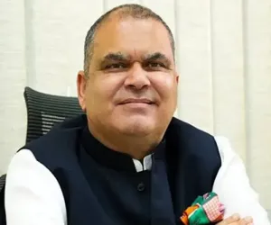 ਵਿਦੇਸ਼ ਮੰਤਰਾਲੇ ਵੱਲੋਂ ਬਿਨਾਂ ਕਾਰਨ ਦੱਸੇ ਯੂ.ਕੇ. ਜਾਣ ਦਾ ਦੌਰਾ ਰੱਦ ਕਰਨਾ ਬੇਹੱਦ ਮੰਦਭਾਗਾ ਅਤੇ ਨਿੰਦਣਯੋਗ: ਸੰਜੀਵ ਅਰੋੜਾ