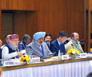 ਵਿੱਤ ਮੰਤਰੀ ਹਰਪਾਲ ਸਿੰਘ ਚੀਮਾ ਨੇ 2025 ਵਿੱਚ ਸਰਹੱਦੀ ਤਣਾਅ ਅਤੇ ਹੜ੍ਹਾਂ ਦੀ ਤਬਾਹੀ ਦੀ ਦੋਹਰੀ ਮਾਰ ਦਾ ਹਵਾਲਾ ਦਿੰਦਿਆਂ ਕੇਂਦਰ ਸਰਕਾਰ ਤੋਂ ਵਿਸ਼ੇਸ਼ ਵਿੱਤੀ ਪੈਕੇਜ ਦੀ ਮੰਗ ਕੀਤੀ