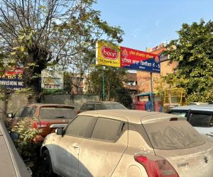 ਮੰਤਰੀ ਅਰੋੜਾ ਵੱਲੋਂ ਪੁਲਿਸ ਥਾਣਿਆਂ ਜਾਂ ਹੋਰ ਸਰਕਾਰੀ ਥਾਵਾਂ ’ਤੇ ਮੌਜੂਦ ਸਕ੍ਰੈਪਡ, ਲਾਵਾਰਿਸ ਅਤੇ ਜ਼ਬਤ ਕੀਤੇ ਵਾਹਨਾਂ ਨੂੰ ਸ਼ਹਿਰ ਤੋਂ ਬਾਹਰ ਨਿਰਧਾਰਤ ਯਾਰਡਾਂ ਵਿਖੇ ਤਬਦੀਲ ਕਰਨ ਦੇ ਨਿਰਦੇਸ਼